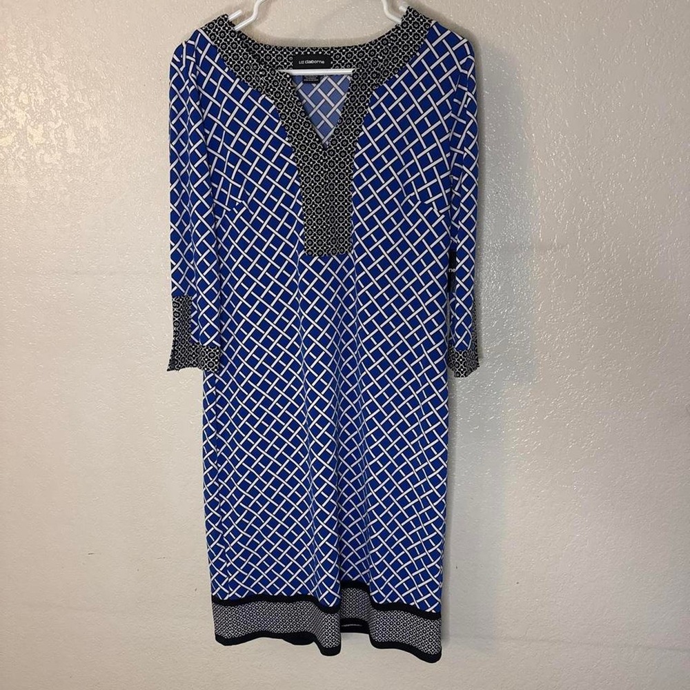 NWT Blue and white geometric diamond pattern dress